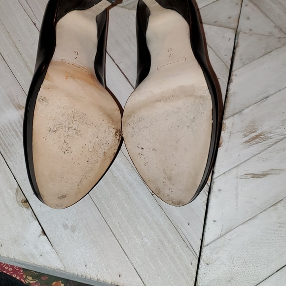 Coach Size 7 B Black Leather Pumps - Picture 6 of 10